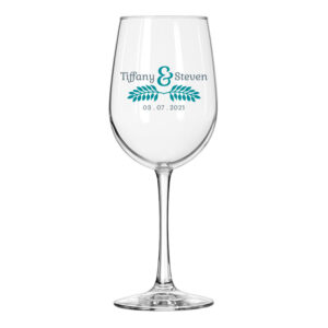 The elegant 16 oz Vina Tall Wine glass will give any bar or restaurant an extra touch of sophistication. Perfectly balanced for serving trays and tabletops.