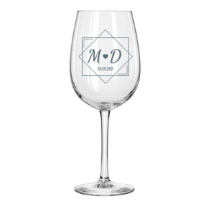 The durable 16 oz Reserve Wine Glass features a thin Finedge rim that won’t affect the taste of the wine but will guarantee it against chipping.
